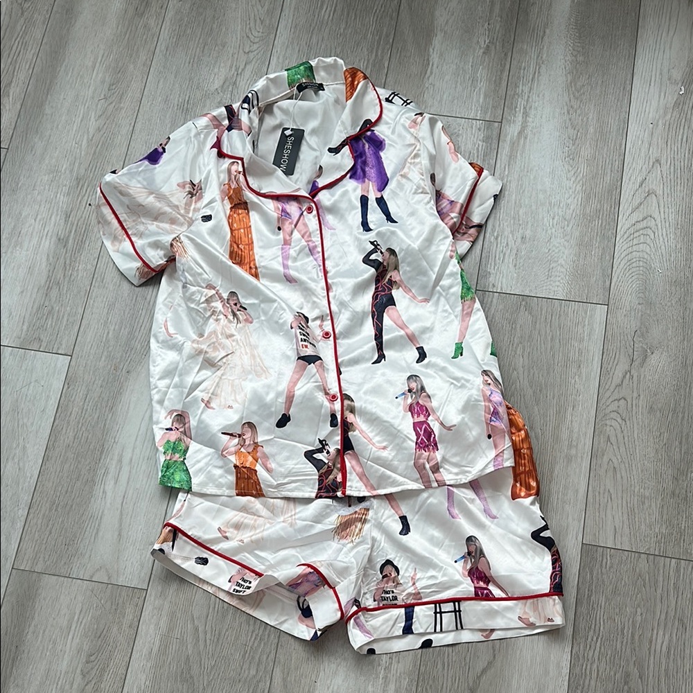 NWT: Swiftie satin PJ set